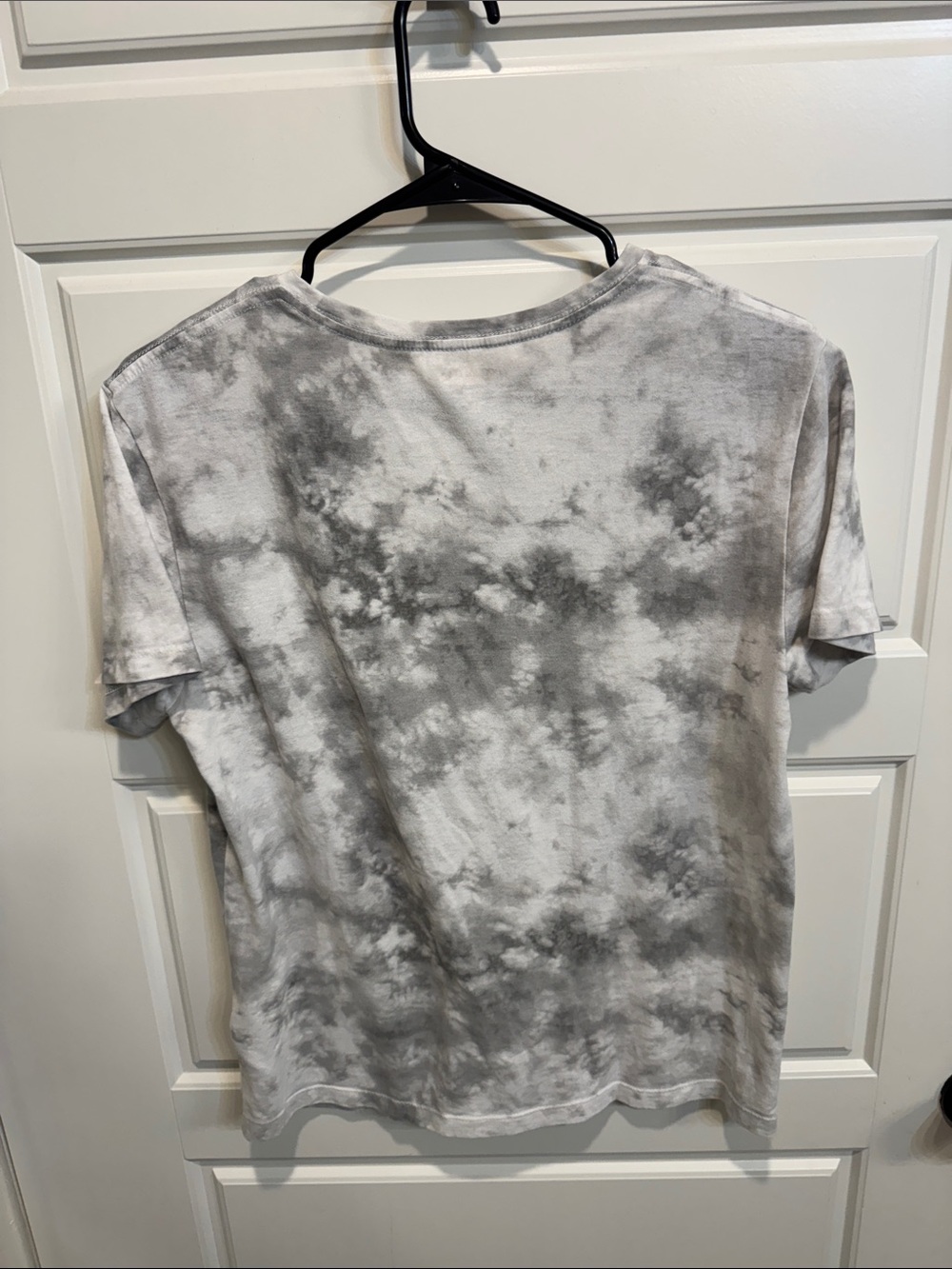 Old Navy Gray & White Soft-Washed Tee - Picture 3 of 3